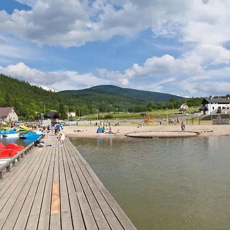 Goscinne Nad Zalewem W Starej Morawie Feriepark *