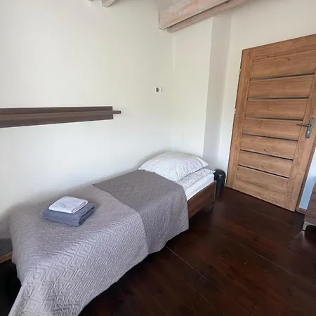 Goscinne Nad Zalewem W Starej Morawie Holiday park