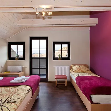 Goscinne Nad Zalewem W Starej Morawie Stronie Śląskie