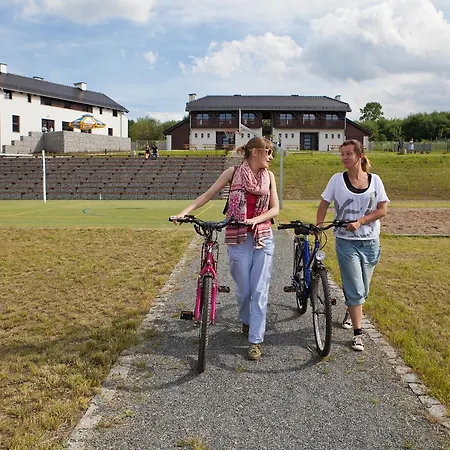 Goscinne Nad Zalewem W Starej Morawie Üdülőpark *