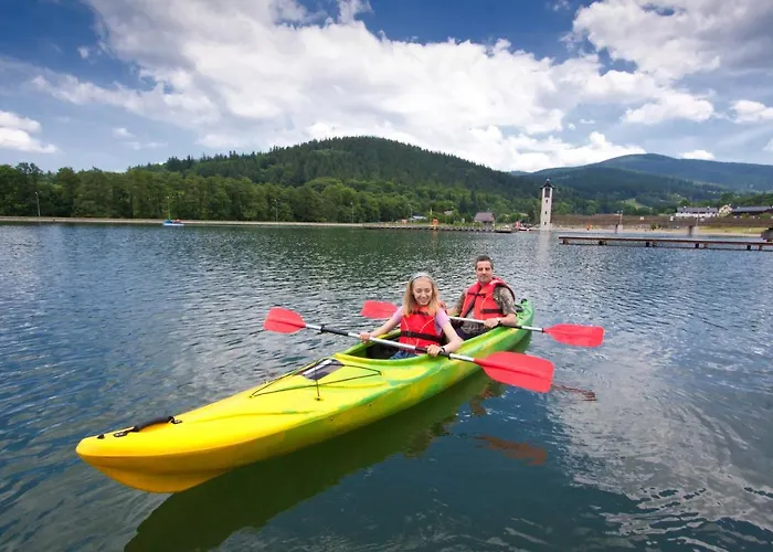 Goscinne Nad Zalewem W Starej Morawie