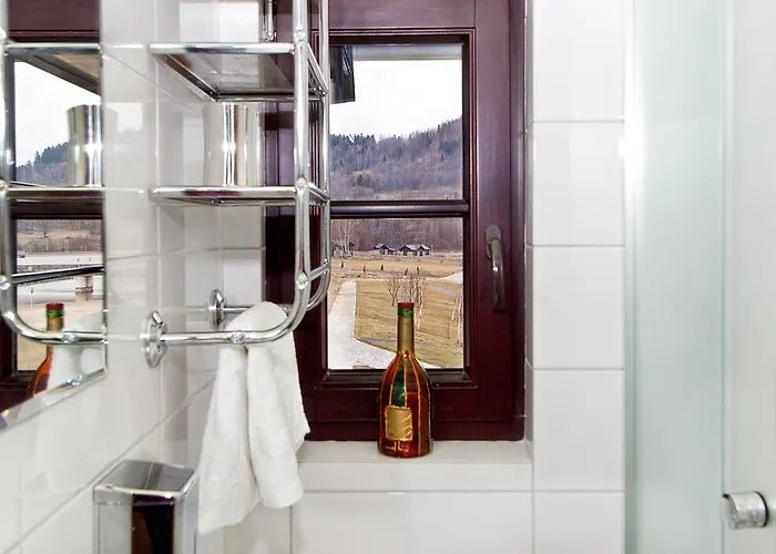 Goscinne Nad Zalewem W Starej Morawie